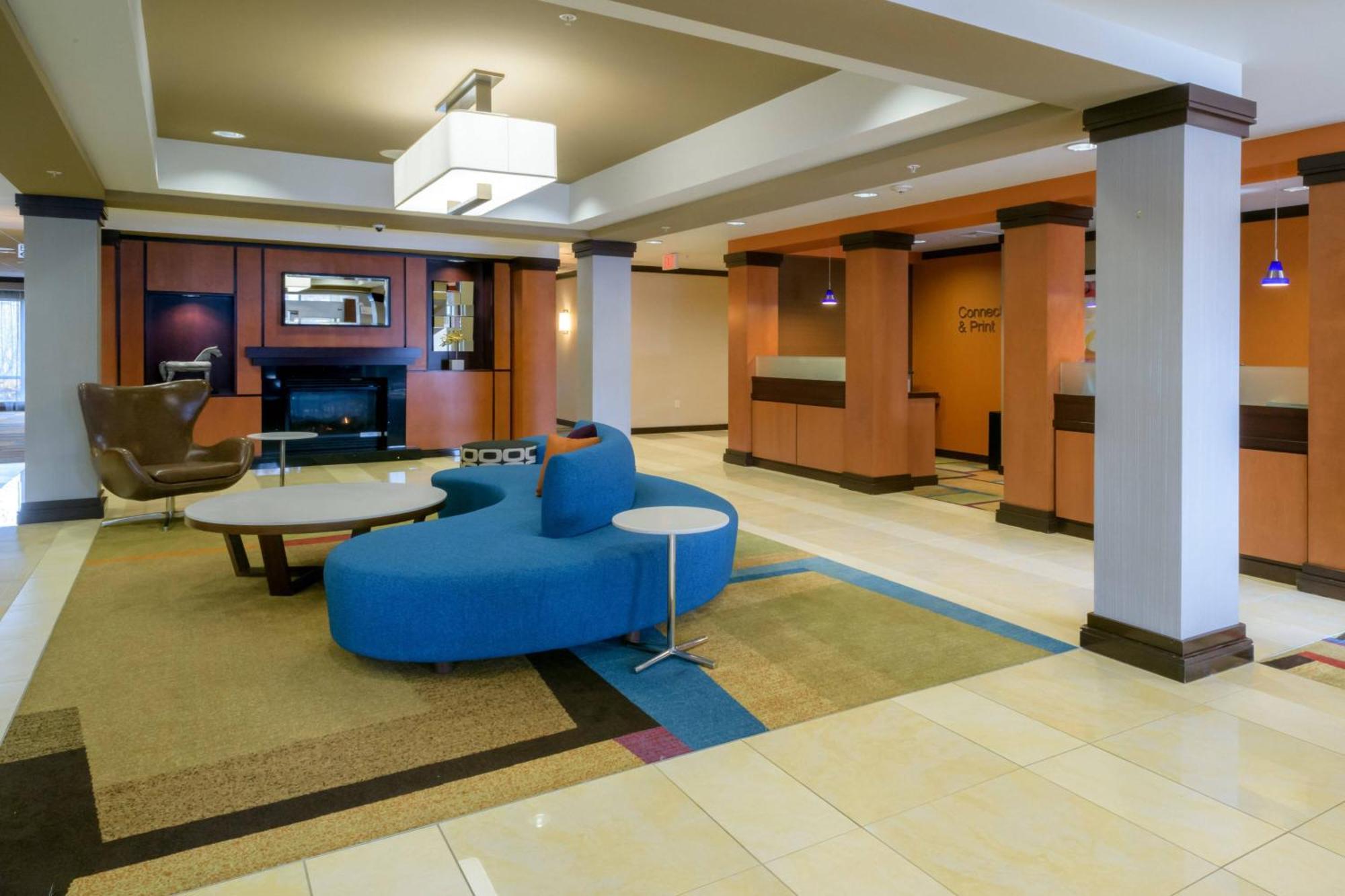 Fairfield Inn & Suites Кеннет-Сквер Экстерьер фото
